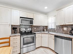 3993 Carambola Cir 2998, Coconut Creek FL 33066