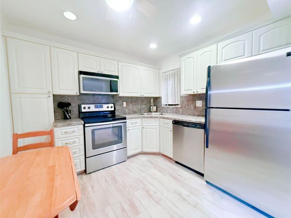 3993 Carambola Cir 2998, Coconut Creek FL 33066