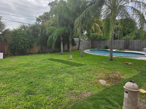 5241 NE 15th Ter, Pompano Beach FL 33064