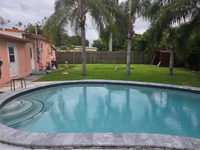 5241 NE 15th Ter, Pompano Beach FL 33064