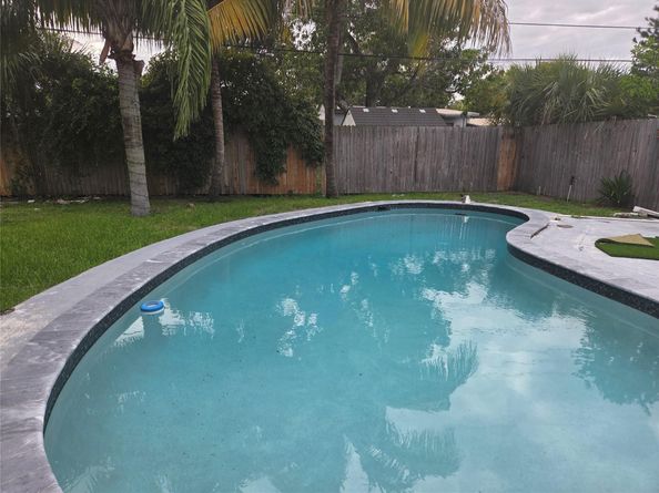 5241 NE 15th Ter, Pompano Beach FL 33064