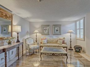 2600 N Flagler Drive 303, West Palm Beach FL 33407