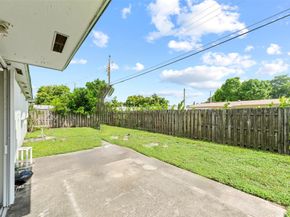 7320 Grant St, Hollywood FL 33024