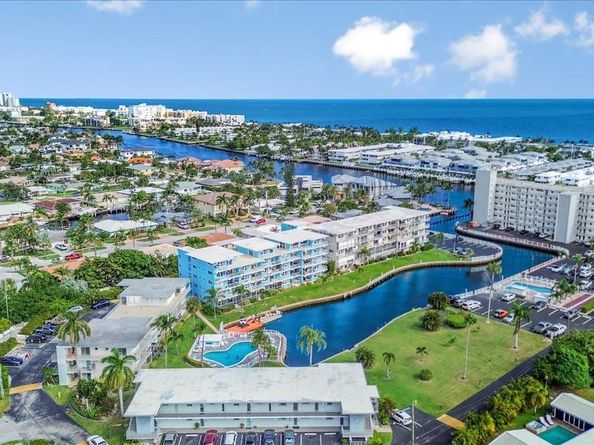 1501 SE 15th Ct 402, Deerfield Beach FL 33441