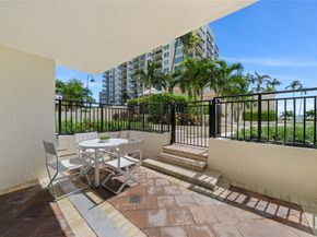 610 W Las Olas Blvd 721N, Fort Lauderdale FL 33312