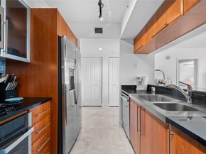 610 W Las Olas Blvd 721N, Fort Lauderdale FL 33312