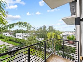 548 SE 1st Cir 548, Pompano Beach FL 33060