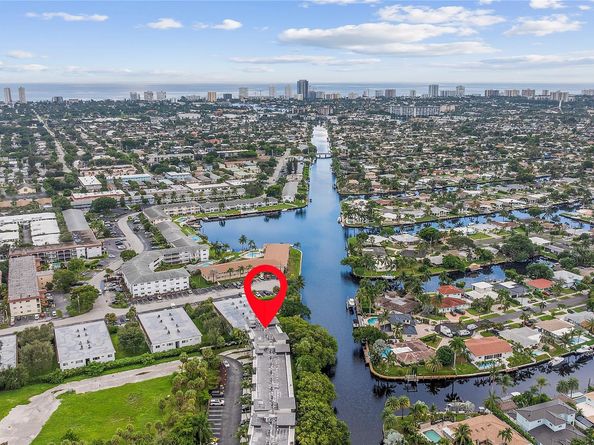 548 SE 1st Cir 548, Pompano Beach FL 33060