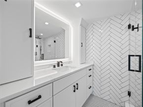 4800 E Bayview Dr 901, Fort Lauderdale FL 33308