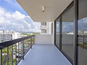 4800 E Bayview Dr 901, Fort Lauderdale FL 33308