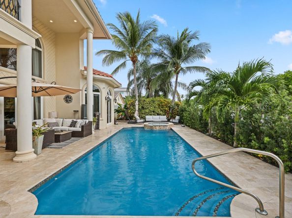 4850 NE 29th Ave, Lighthouse Point FL 33064