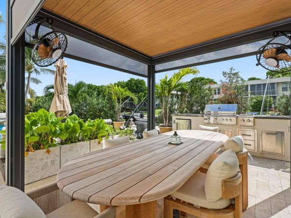 4850 NE 29th Ave, Lighthouse Point FL 33064