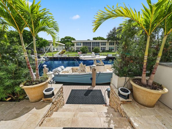 4850 NE 29th Ave, Lighthouse Point FL 33064