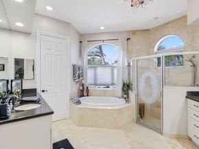 4850 NE 29th Ave, Lighthouse Point FL 33064