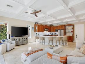 4850 NE 29th Ave, Lighthouse Point FL 33064