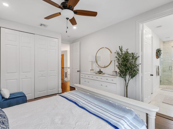 4850 NE 29th Ave, Lighthouse Point FL 33064