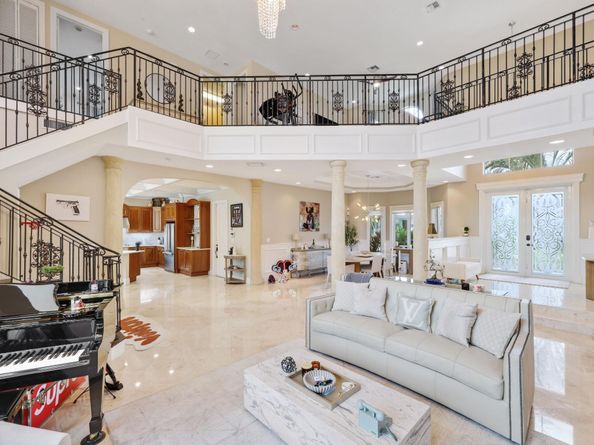 4850 NE 29th Ave, Lighthouse Point FL 33064