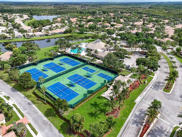 2585 San Andros, West Palm Beach FL 33411