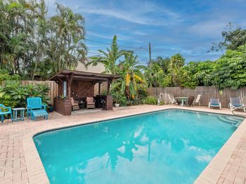 1014 W Broward Street