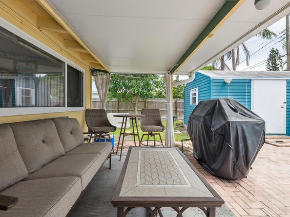 1014 W Broward Street, Lantana FL 33462