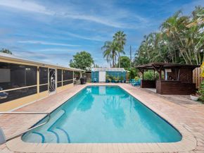 1014 W Broward Street, Lantana FL 33462