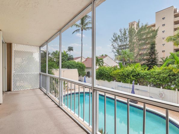 3575 S Ocean Boulevard 205, South Palm Beach FL 33480