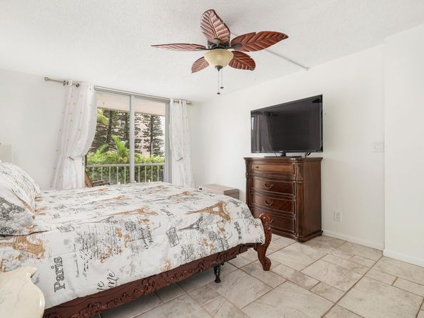 3575 S Ocean Boulevard 205, South Palm Beach FL 33480