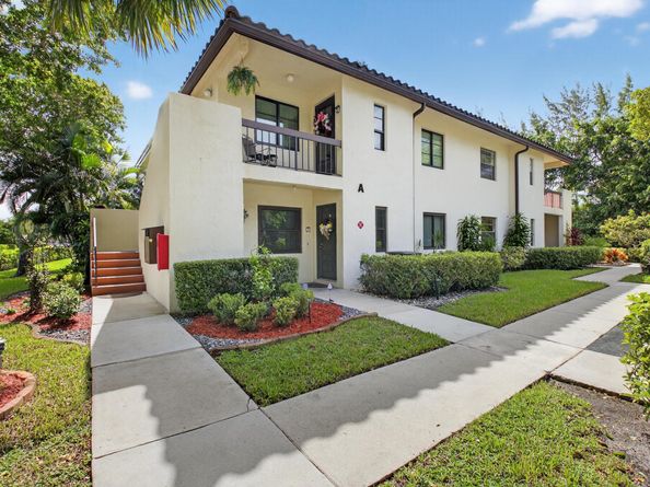 21734 Arriba Real 32B, Boca Raton FL 33433