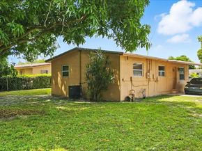 3470 NW 4th St, Lauderhill FL 33311