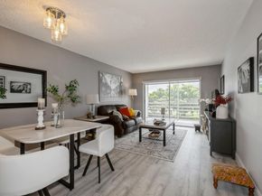 9181 Sunrise Lakes Blvd 306, Sunrise FL 33322