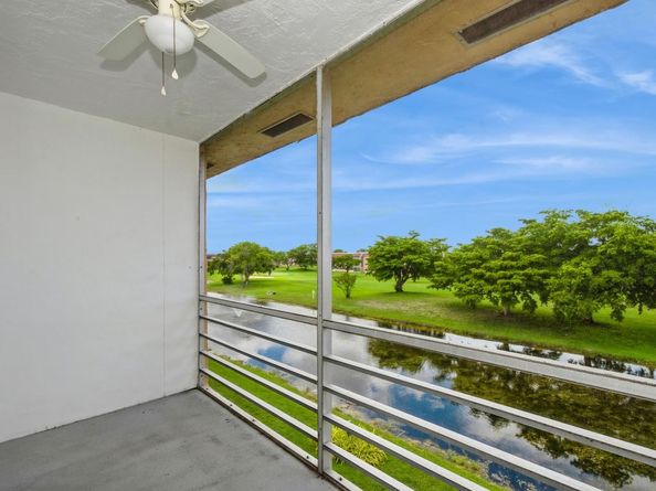9181 Sunrise Lakes Blvd 306, Sunrise FL 33322