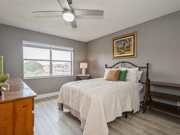 9181 Sunrise Lakes Blvd 306, Sunrise FL 33322