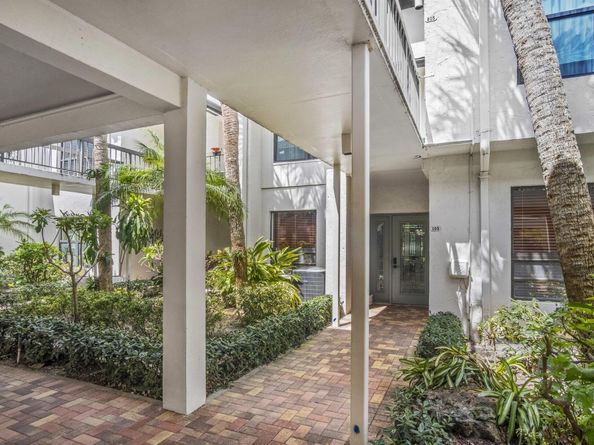 730 Greensward Court 105J, Delray Beach FL 33445