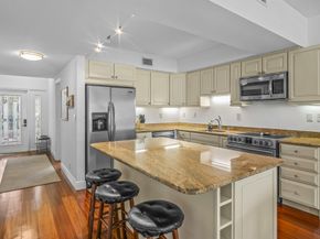 730 Greensward Court 105J, Delray Beach FL 33445