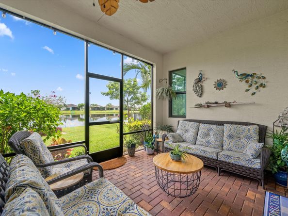 5669 Saint Armands Way, Westlake FL 33470