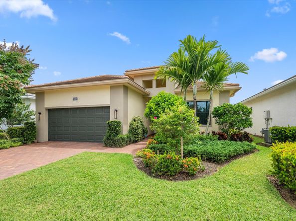 5669 Saint Armands Way, Westlake FL 33470