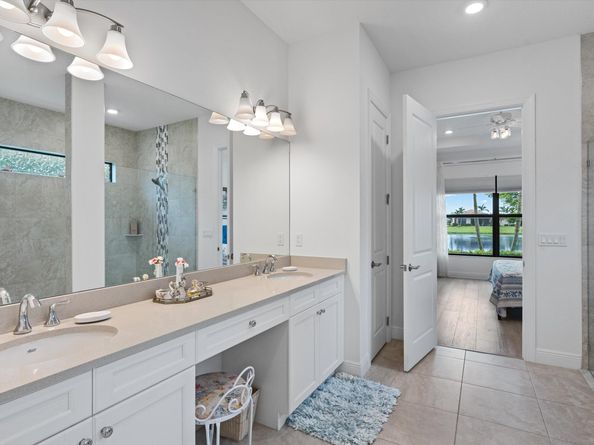 5669 Saint Armands Way, Westlake FL 33470