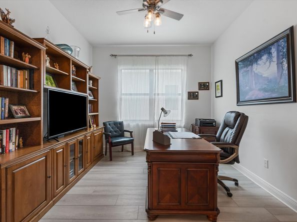 5669 Saint Armands Way, Westlake FL 33470