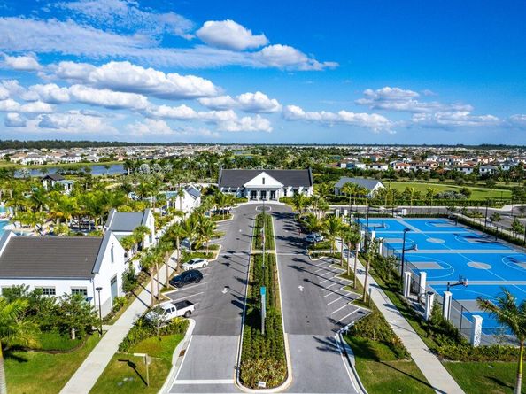 5669 Saint Armands Way, Westlake FL 33470