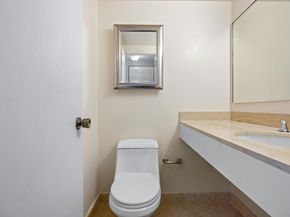 1950 S Ocean Dr PHB, Hallandale Beach FL 33009