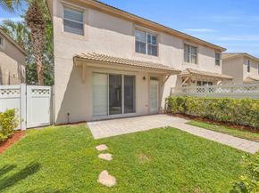 8058 Murano Circle, Palm Beach Gardens FL 33418