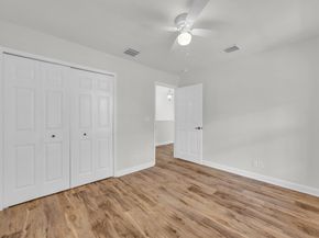 8058 Murano Circle, Palm Beach Gardens FL 33418