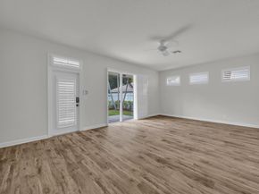 8058 Murano Circle, Palm Beach Gardens FL 33418