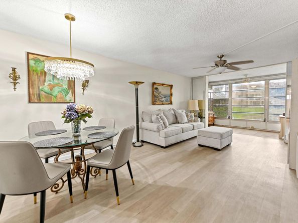 9421 Sunrise Lakes Boulevard 110, Sunrise FL 33322
