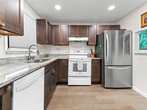 9421 Sunrise Lakes Boulevard 110, Sunrise FL 33322