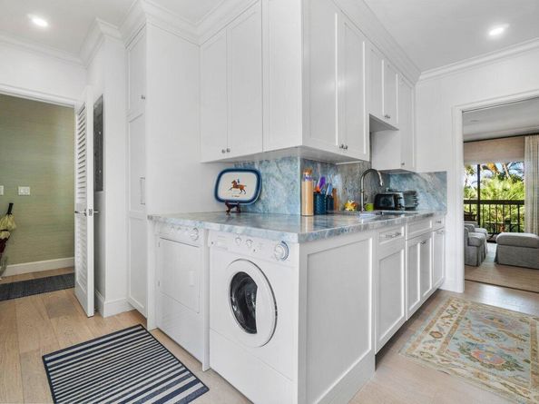 11267 Pond View Drive B203, Wellington FL 33414