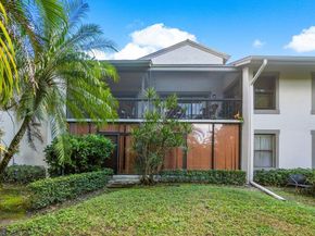 11267 Pond View Drive B203, Wellington FL 33414