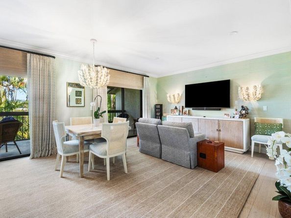 11267 Pond View Drive B203, Wellington FL 33414