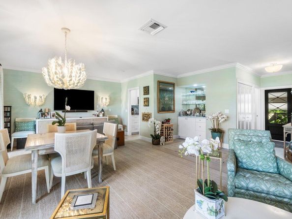 11267 Pond View Drive B203, Wellington FL 33414