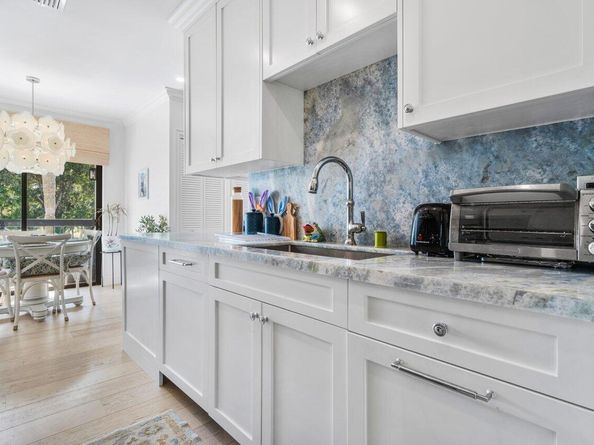 11267 Pond View Drive B203, Wellington FL 33414